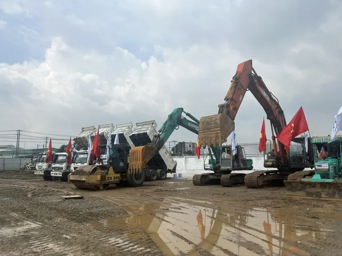 KHỞI CÔNG DỰ ÁN HỒ GƯƠM XANH KHỞI CÔNG DỰ ÁN HỒ GƯƠM XANH